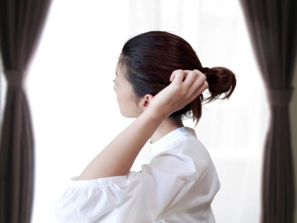 こめかみにニキビができたときの対処法