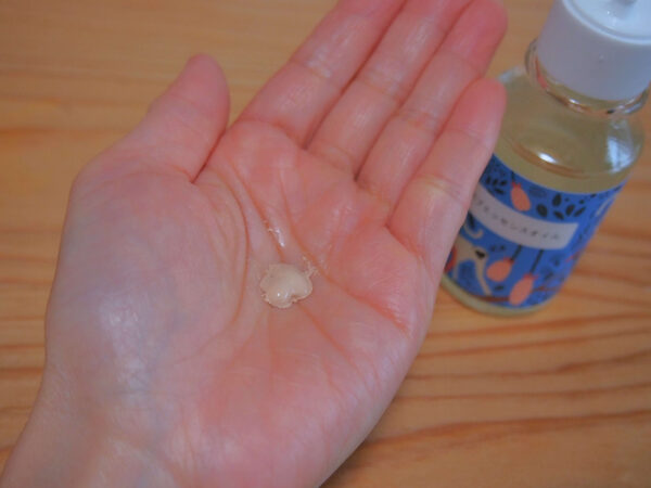 ァンデーションなど他の製品に混ぜる