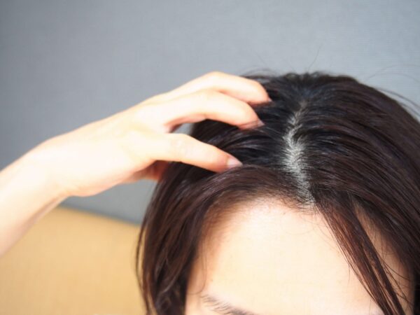 頭皮マッサージ