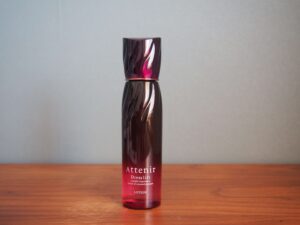 アテニアの化粧水の口コミは？40代、50代に人気の理由は？45歳の筆者が本音レビュー