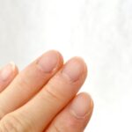 爪が乾燥する原因は?起こるトラブルや保湿の方法を徹底解説