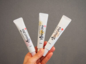 豆乳イソフラボンのアイクリームはどっちがいい？3商品を徹底比較。メーカー直伝効果的な使い方も紹介