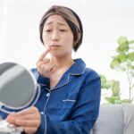 口周りが肌荒れする原因は？乾燥やニキビなど症状別対処法を解説