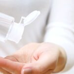 化粧水がヒリヒリするのは効いてる証拠?急に刺激を感じたときの対処法と正しい化粧水の選び方