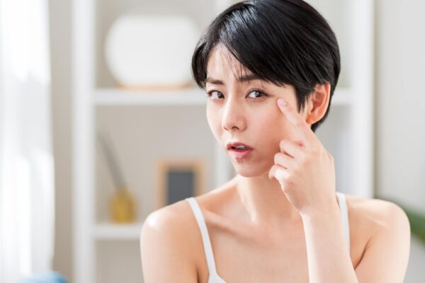 涙袋がある人とない人の違い