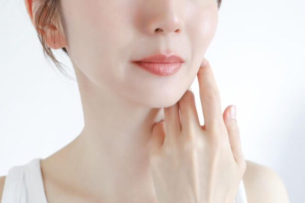 焦らず正しいケアを続ければ、ニキビの悩みは乗り越えられる