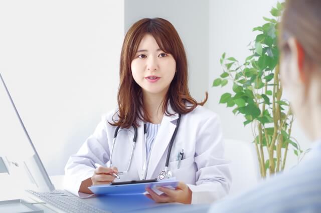 セルフケアの限界を感じたら？美容皮膚科という選択肢