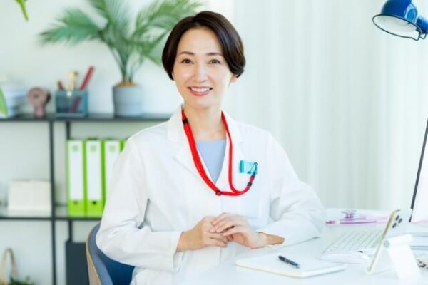 セルフケアで限界を感じたら。皮膚科・美容クリニックの最新治療法