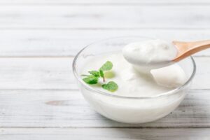 ヨーグルトでニキビが悪化？【原因と対策】肌荒れに悩むあなたへ贈る完全ガイド