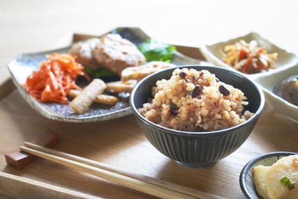 STEP3：内側からハリを作る食事と栄養素